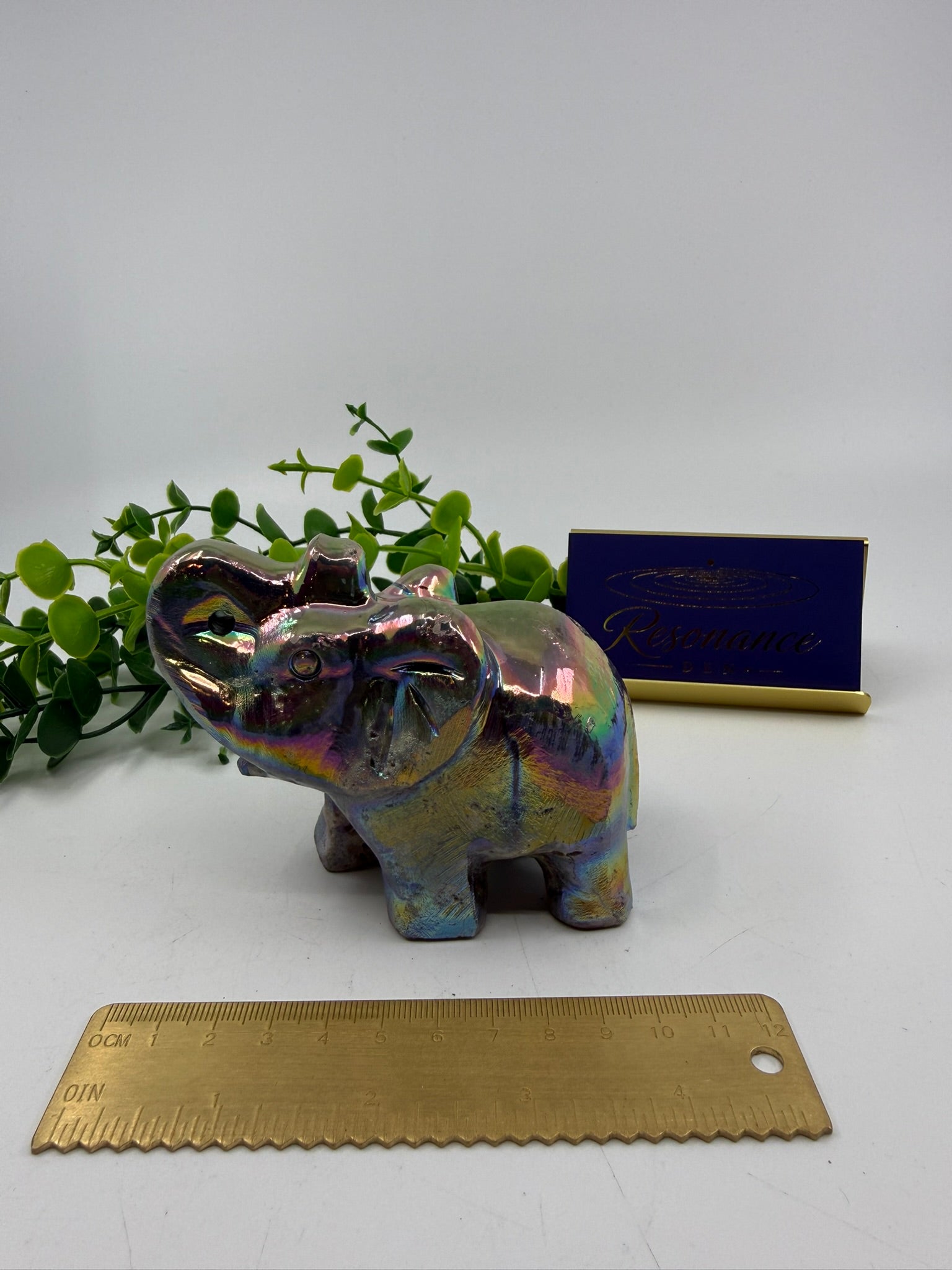 Aura Sphalerite Elephant (Opt B)