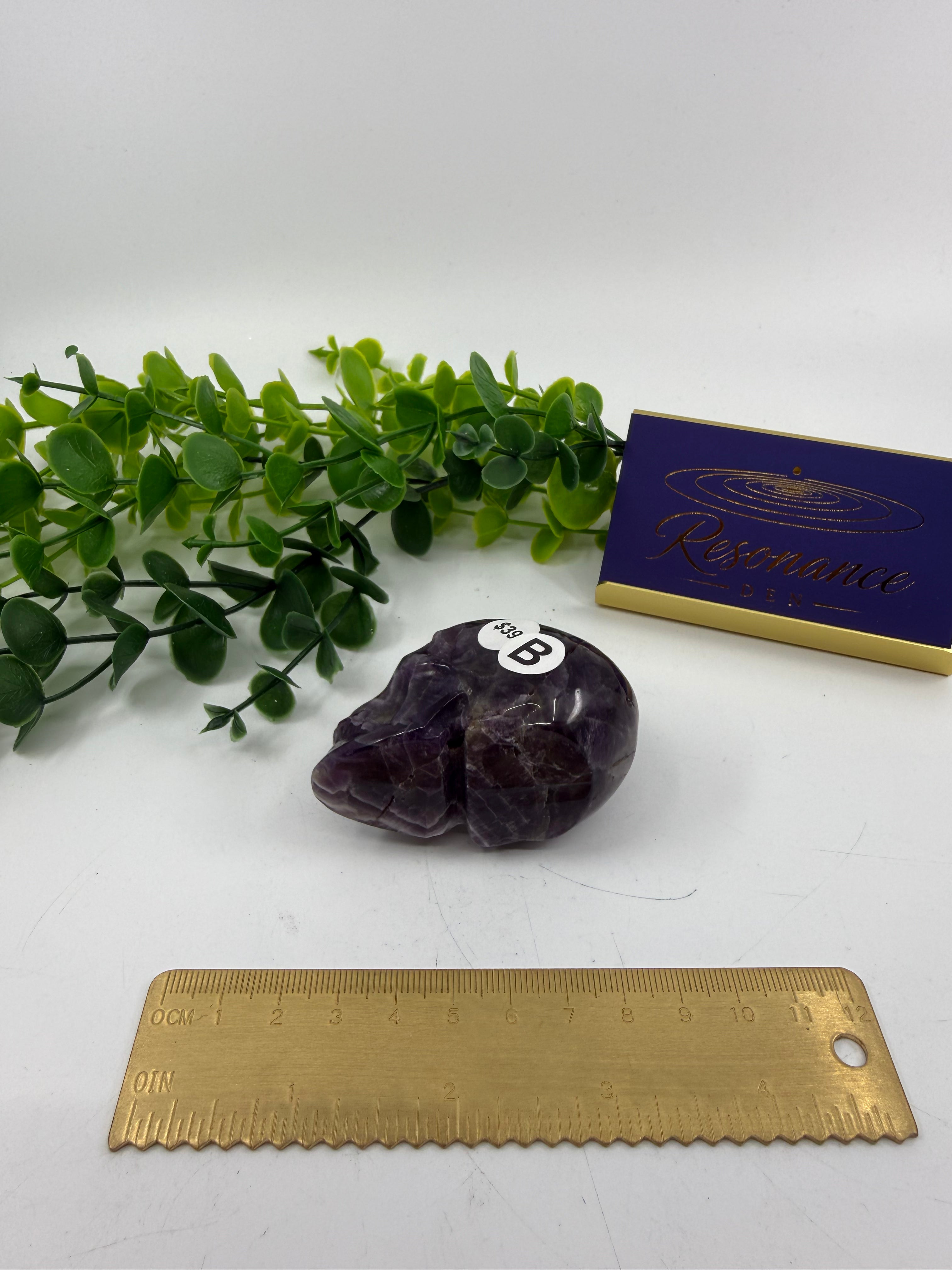 Chevron Amethyst Skull Carving (Opt B)