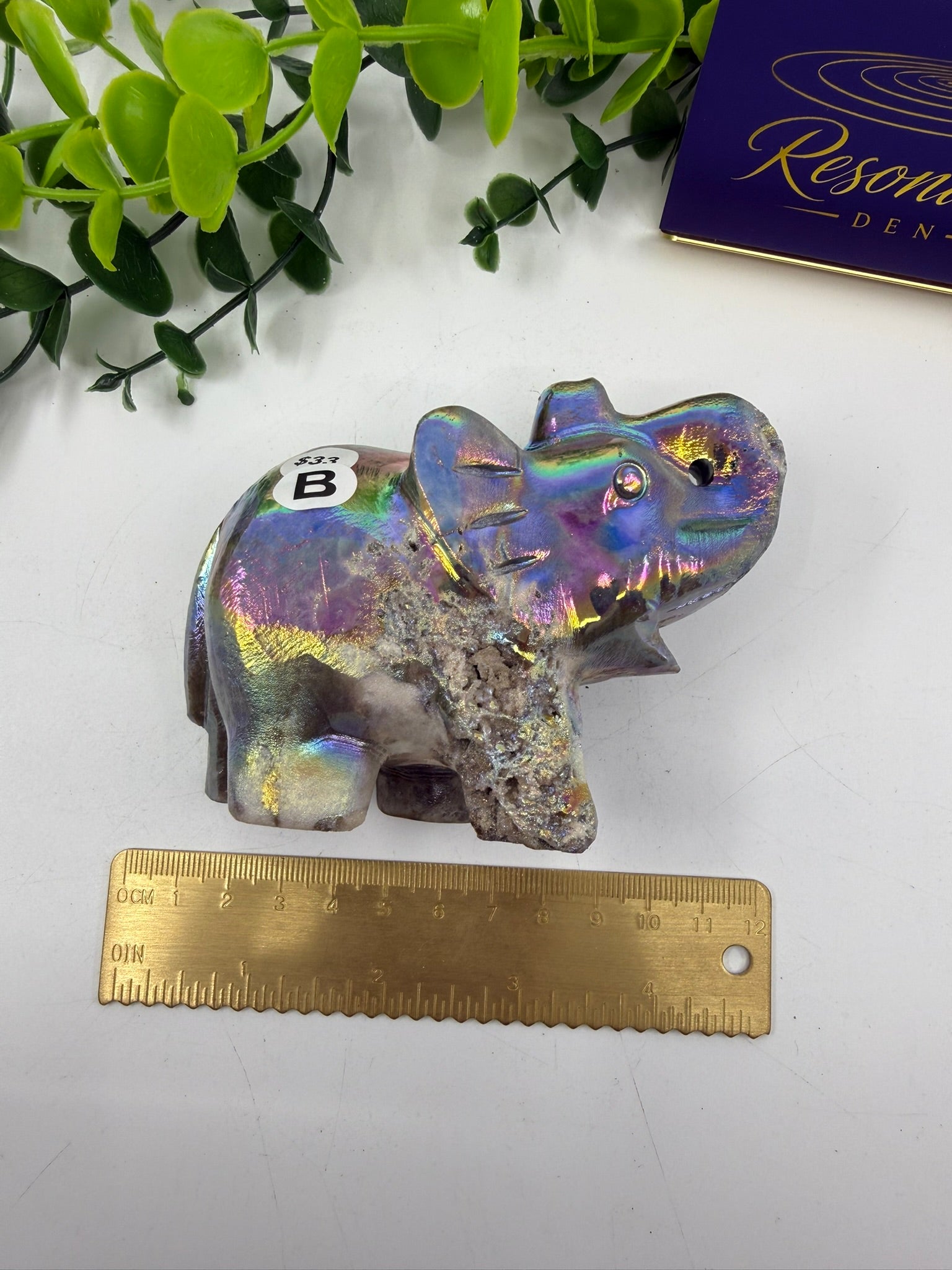 Aura Sphalerite Elephant (Opt B)