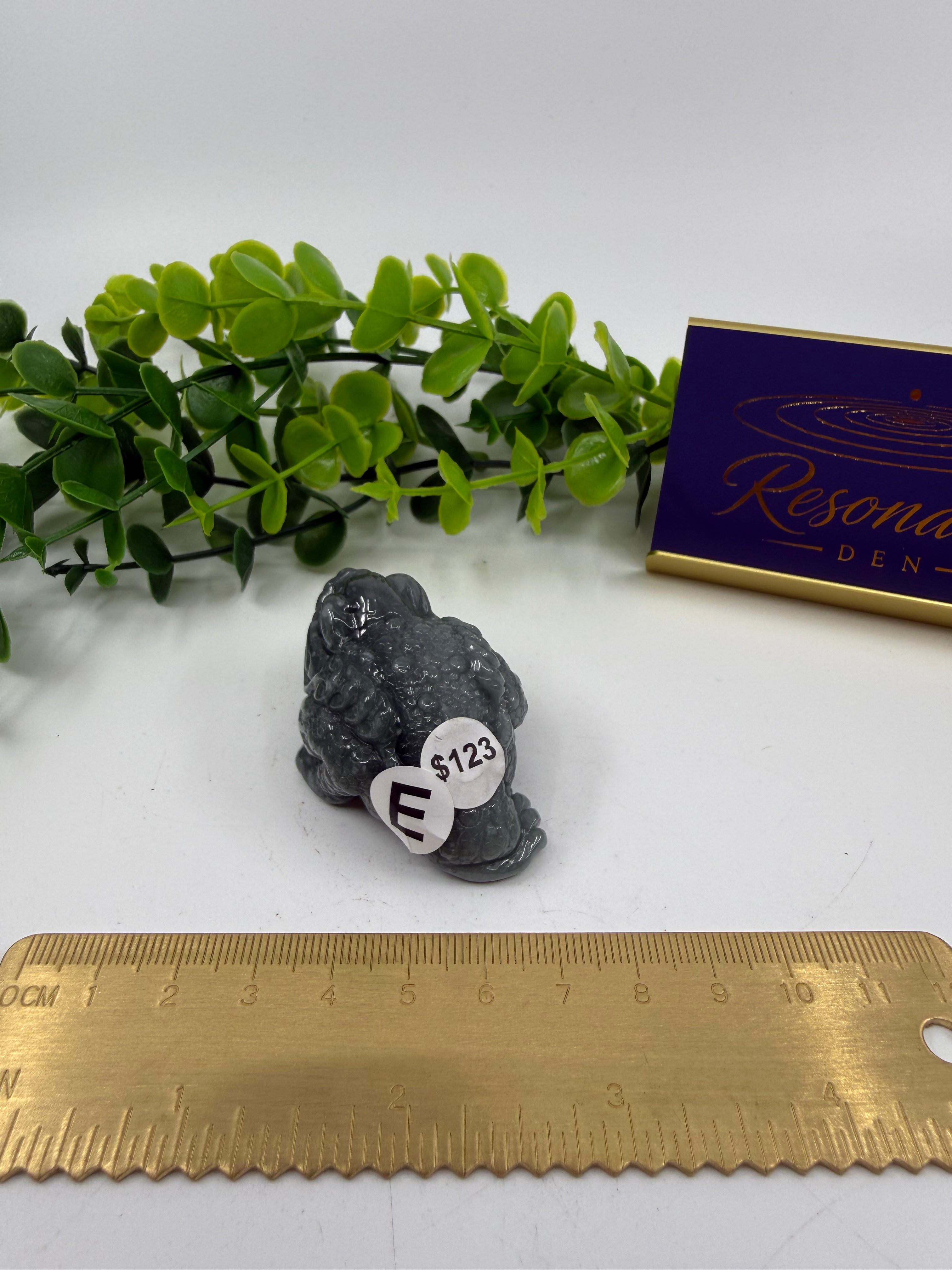 Jade Small Money Toad (Opt E)
