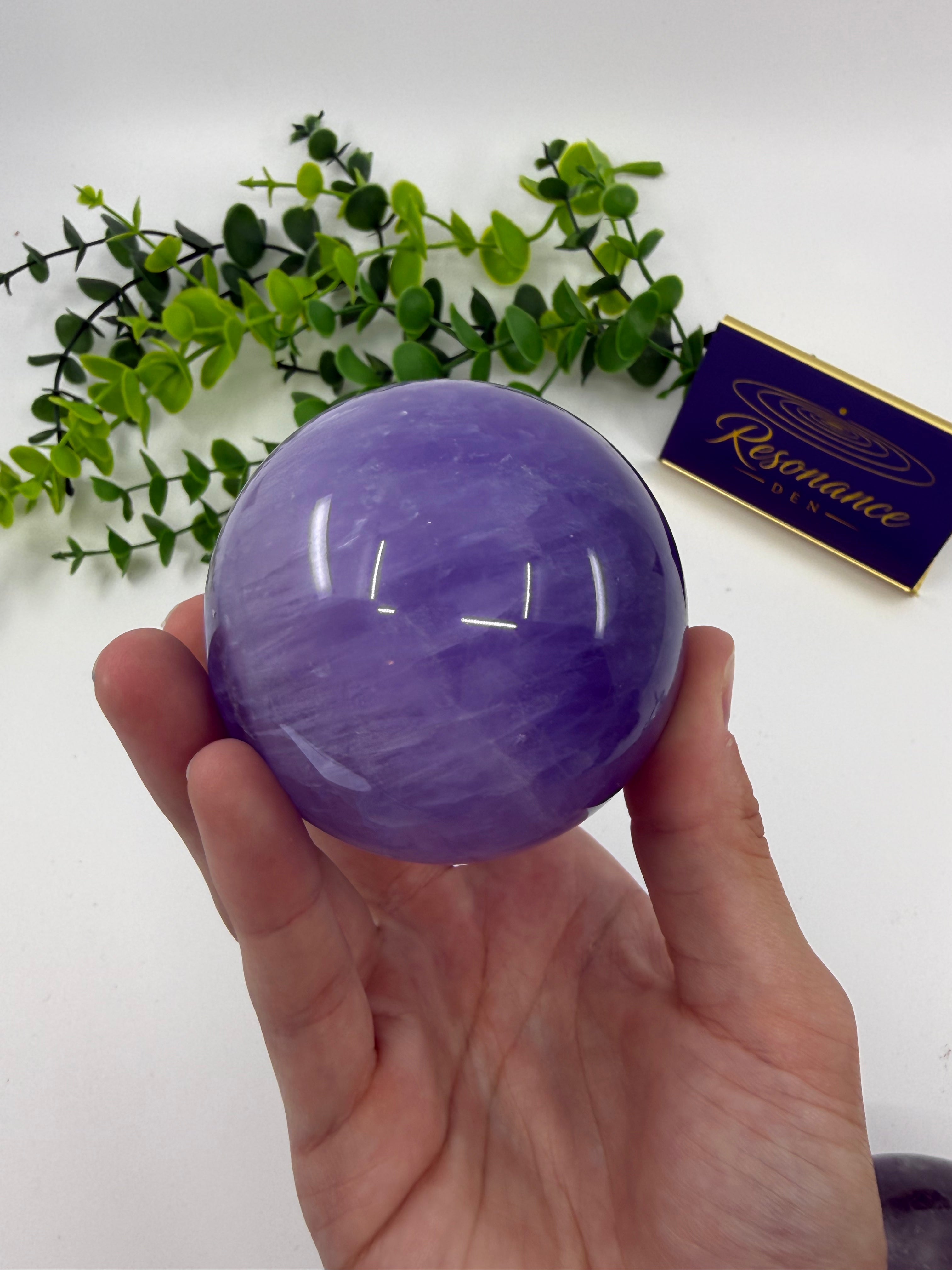 Fluorite Sphere (Opt A)
