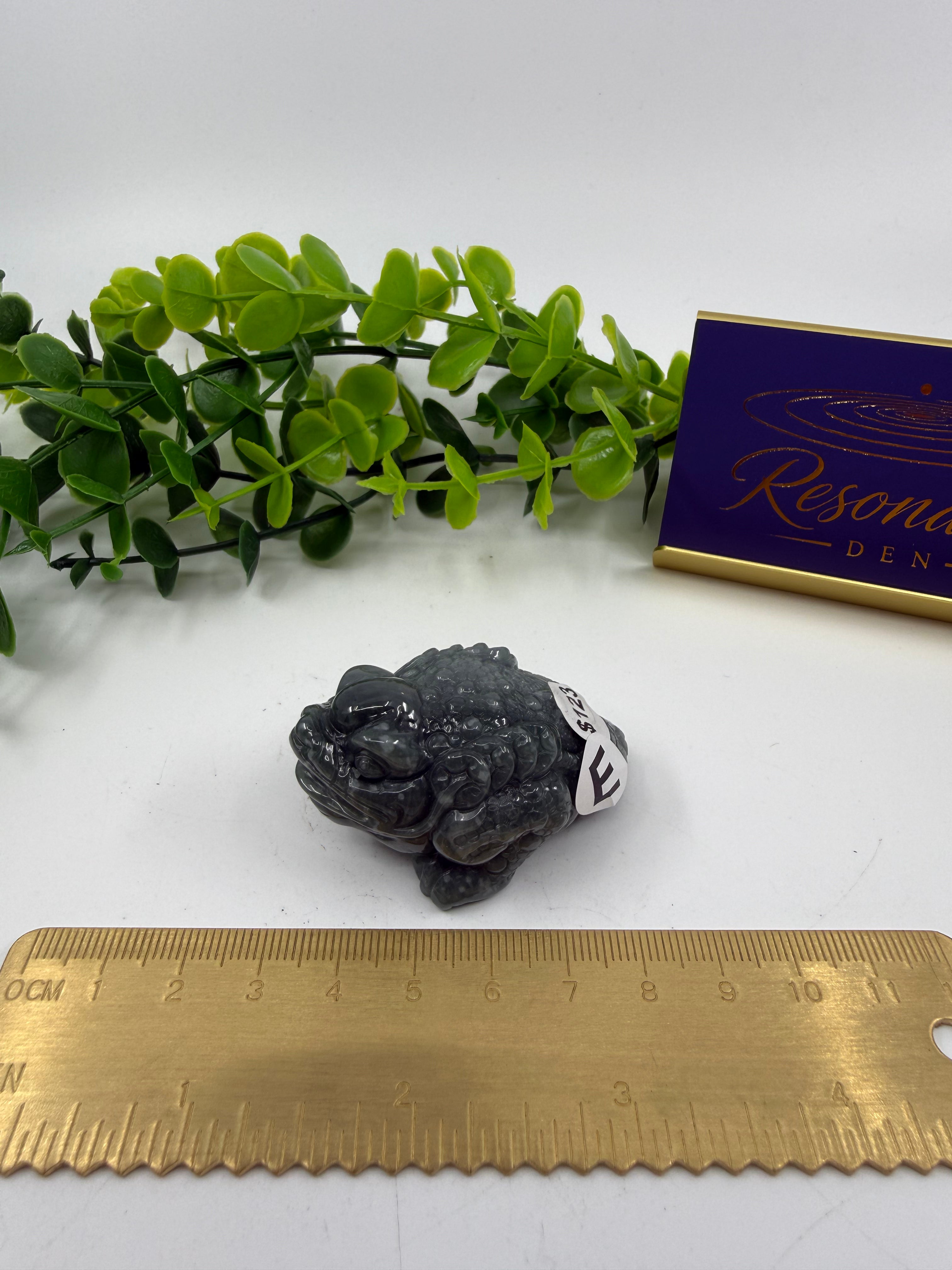 Jade Small Money Toad (Opt E)