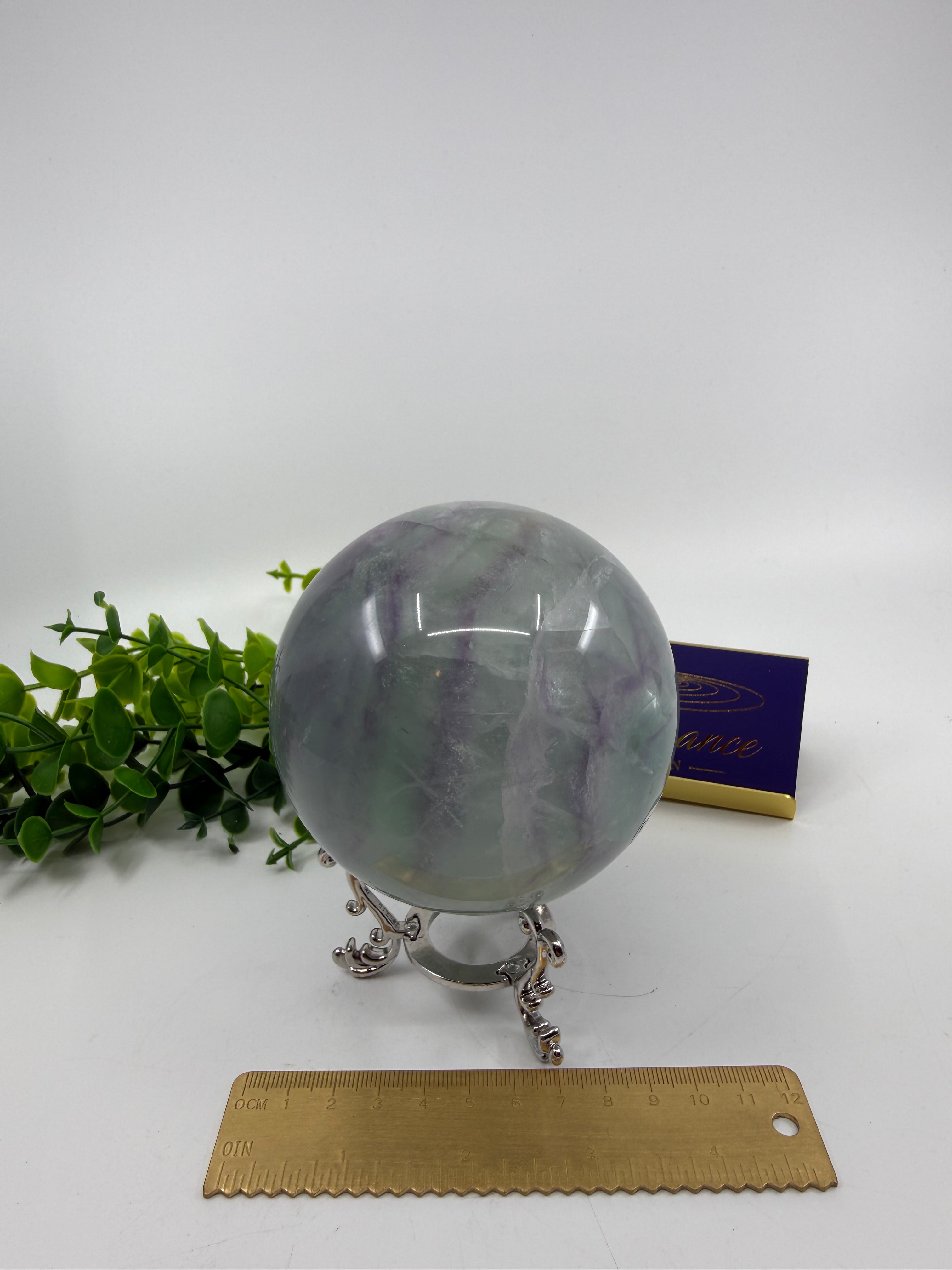 Fluorite Sphere (Opt S)