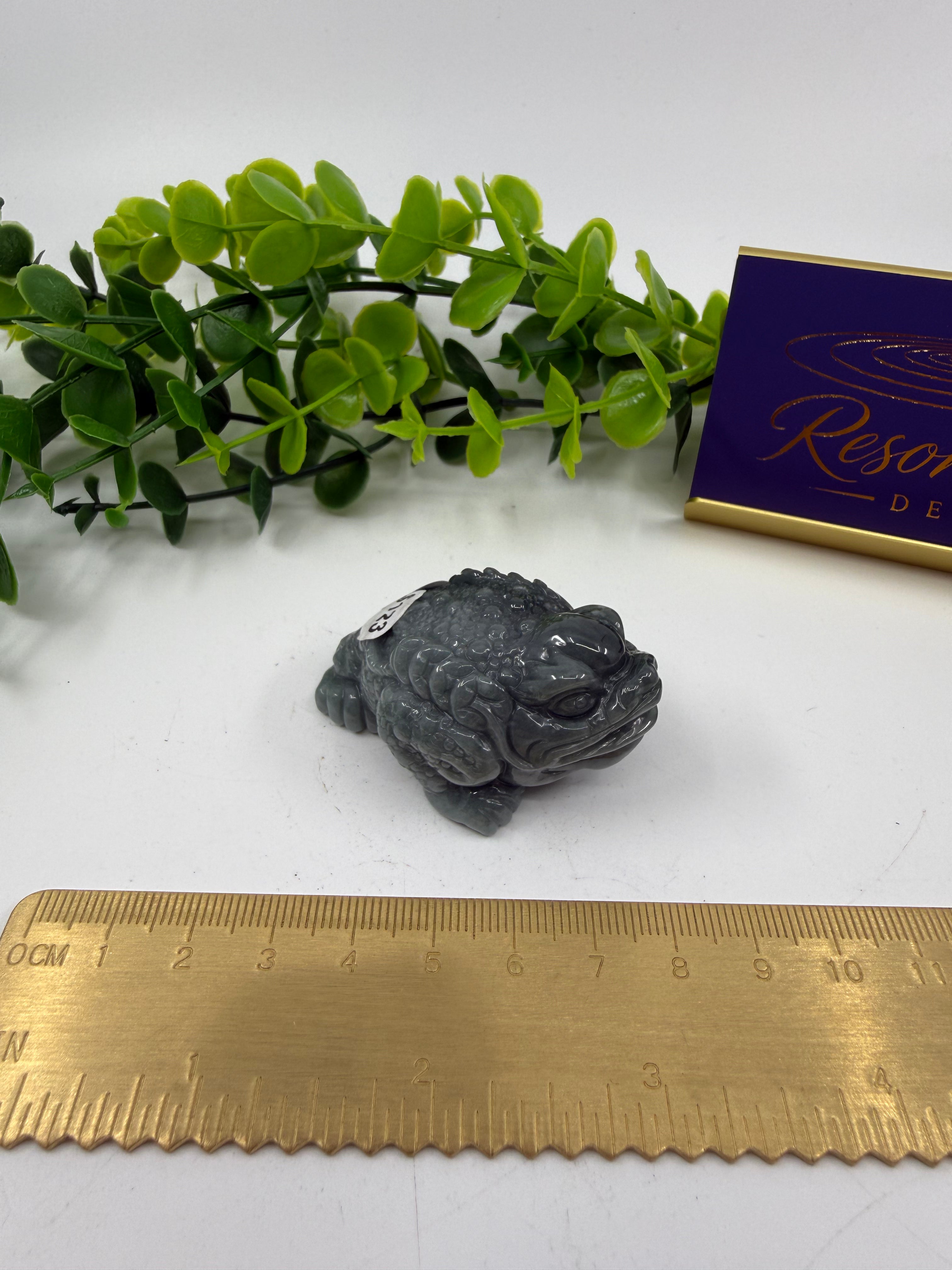 Jade Small Money Toad (Opt E)