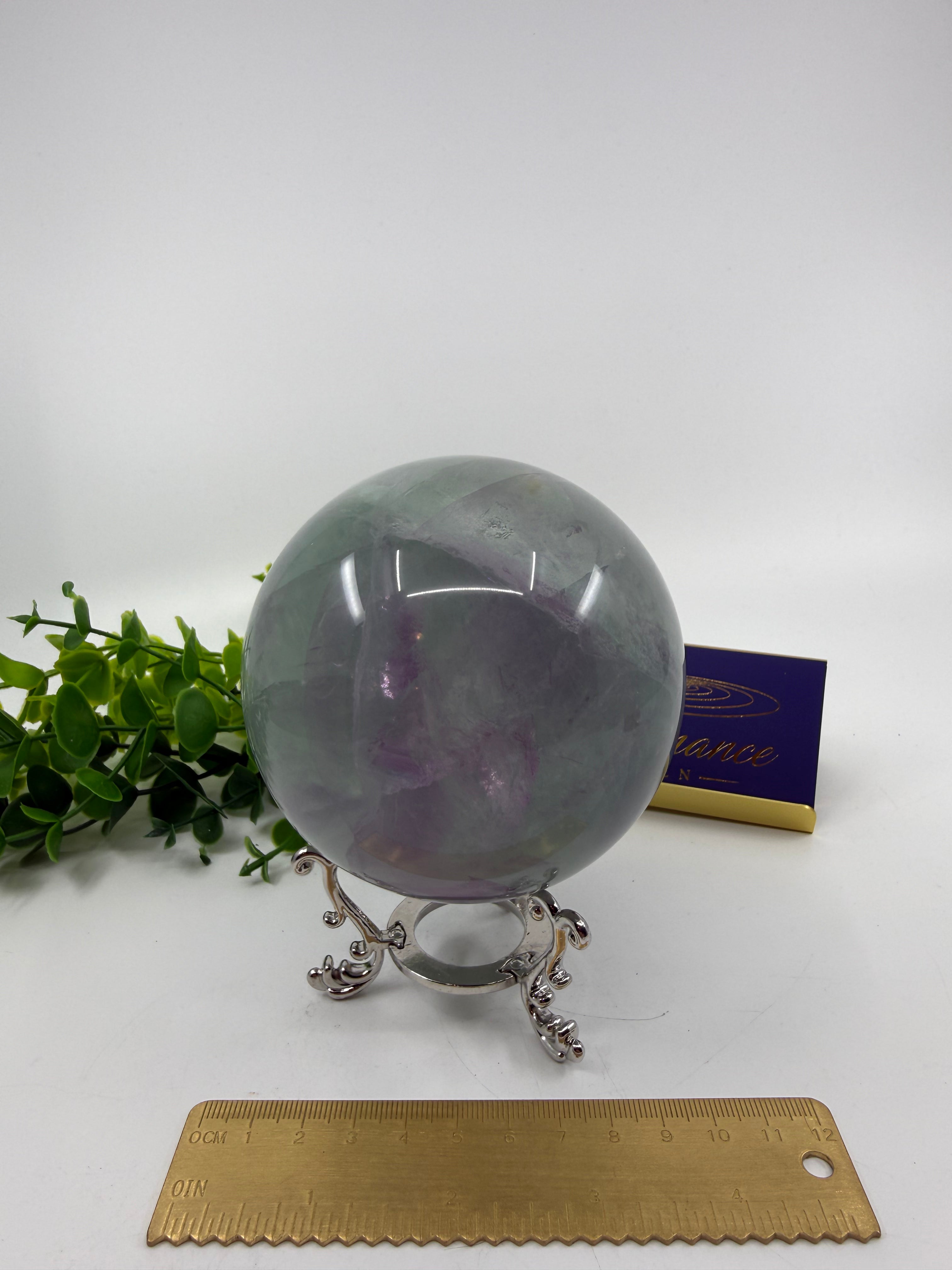 Fluorite Sphere (Opt S)
