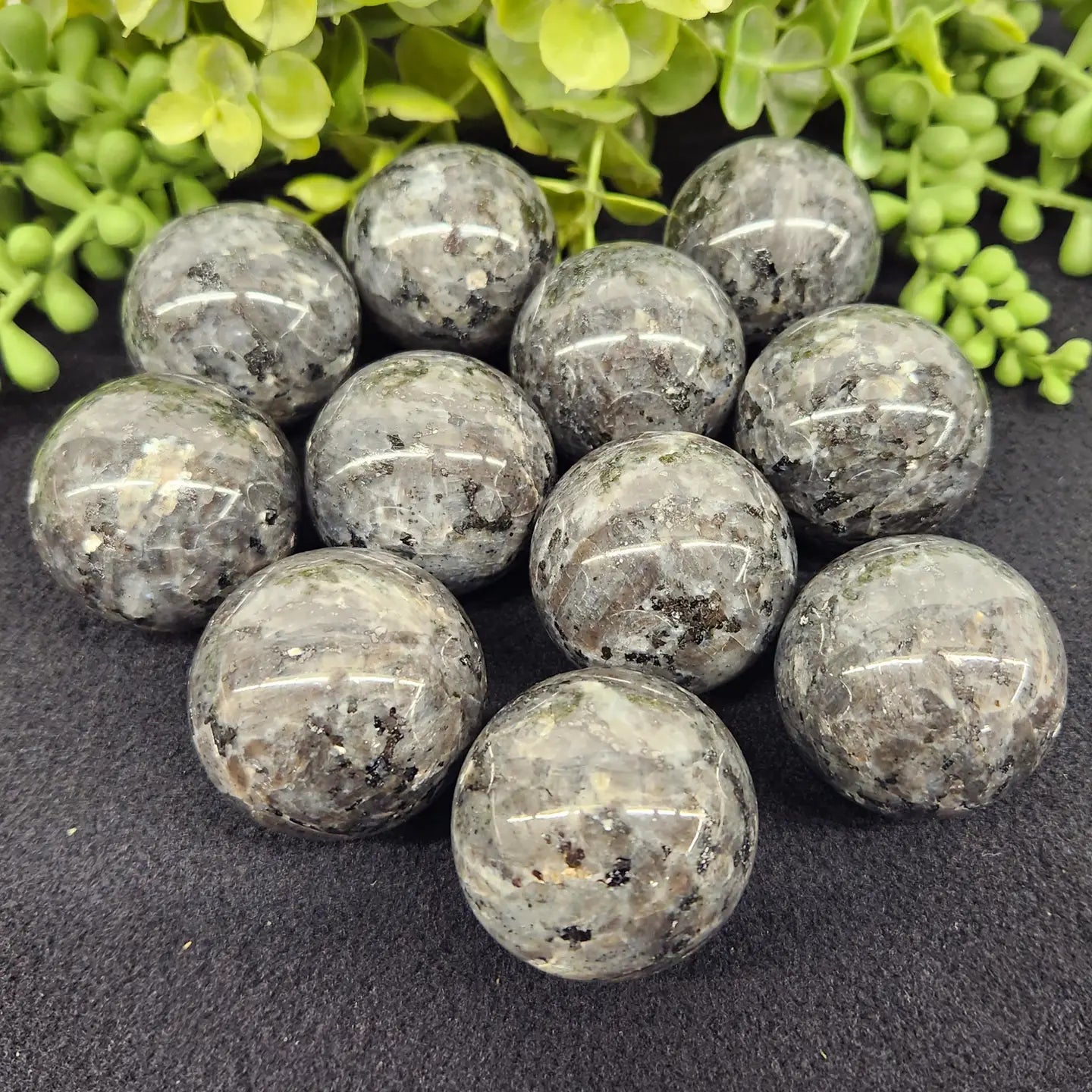 Larvakite Sphere